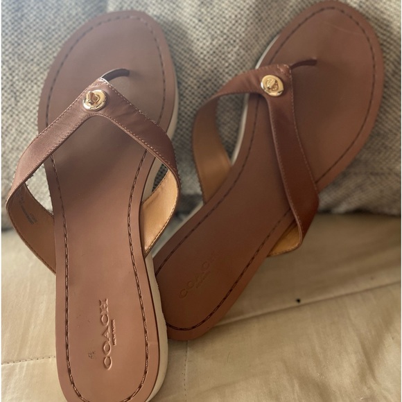 Coach. Size 9.5B. Worn two times. - Picture 2 of 2